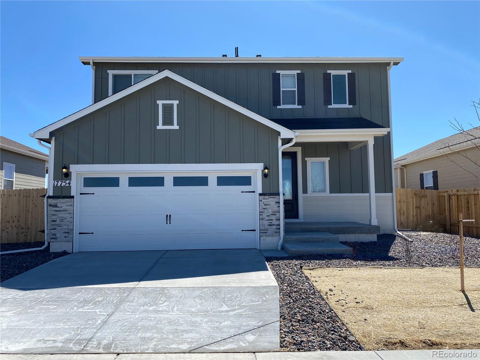 17754 E 94th Drive, commerce city MLS: 1692730 Beds: 3 Baths: 3 Price: $529,900