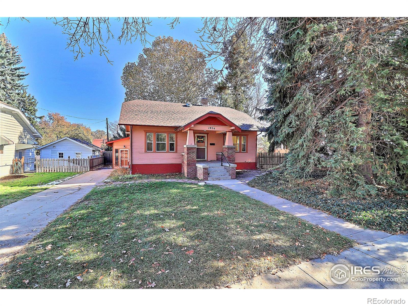 1924  13th Avenue, greeley MLS: 456789999163 Beds: 5 Baths: 2 Price: $489,900