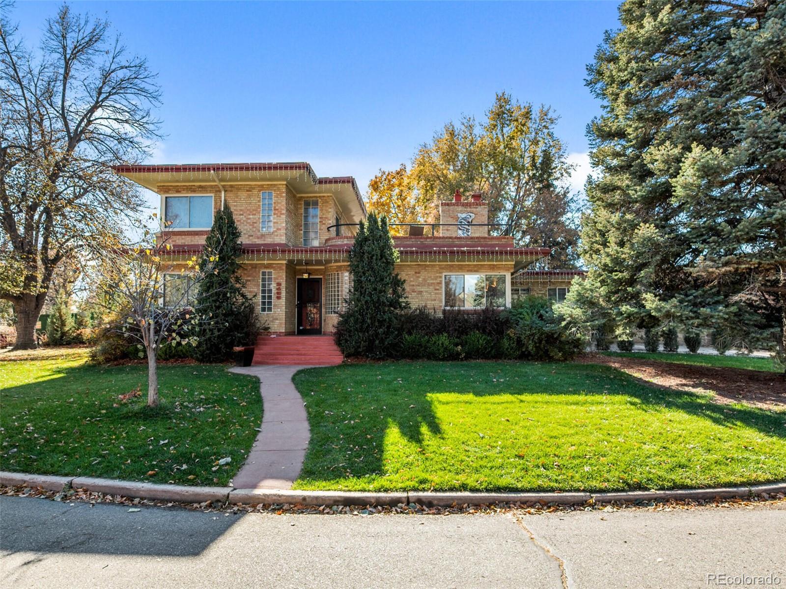2455  raleigh street, denver sold home. Closed on 2024-04-12 for $1,144,000.