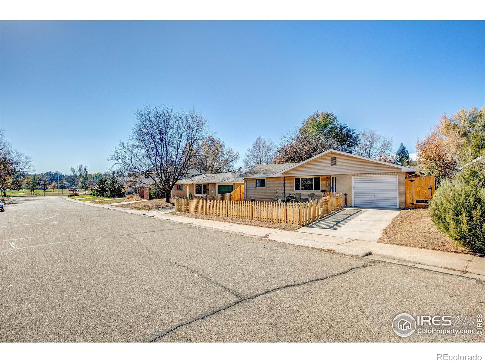 1229  linden street, Longmont sold home. Closed on 2023-12-15 for $500,000.