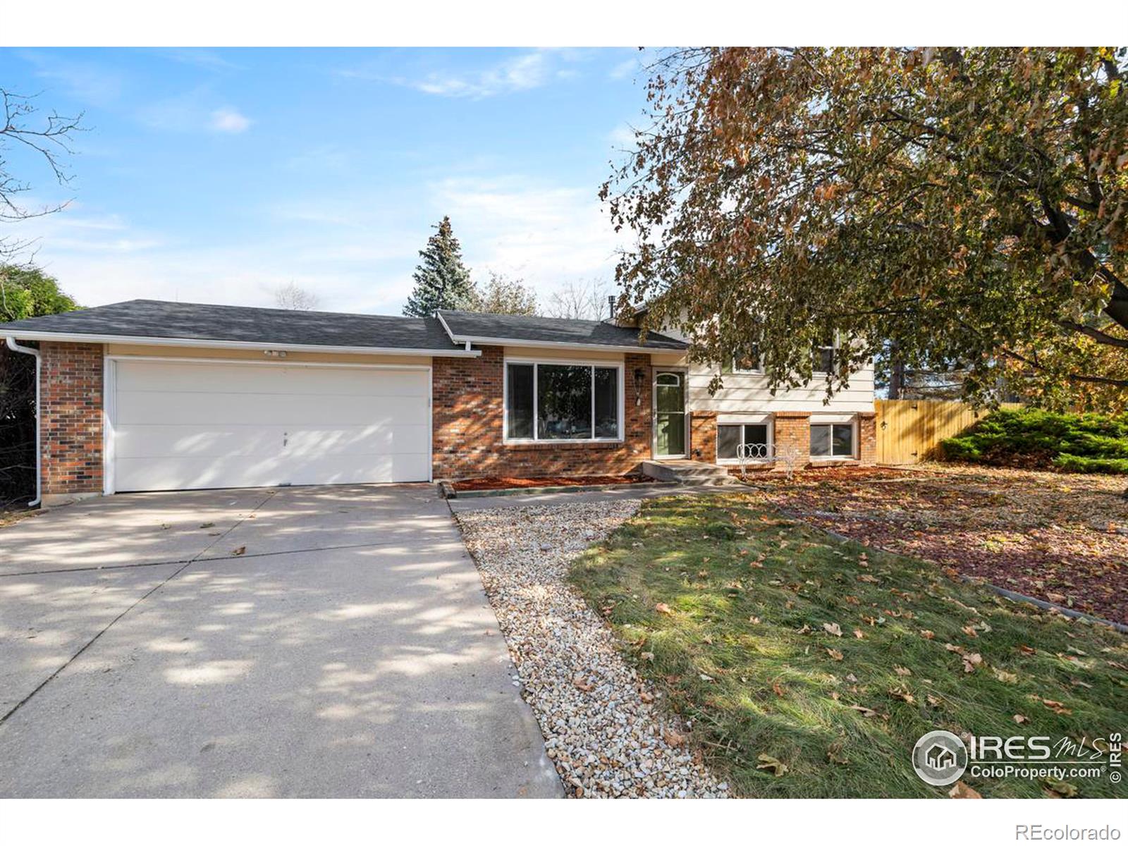 2312  suffolk street, fort collins sold home. Closed on 2023-12-18 for $497,000.