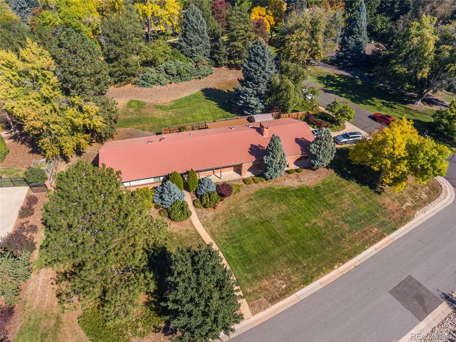 1555  crestridge drive, greenwood village sold home. Closed on 2024-01-26 for $1,599,000.