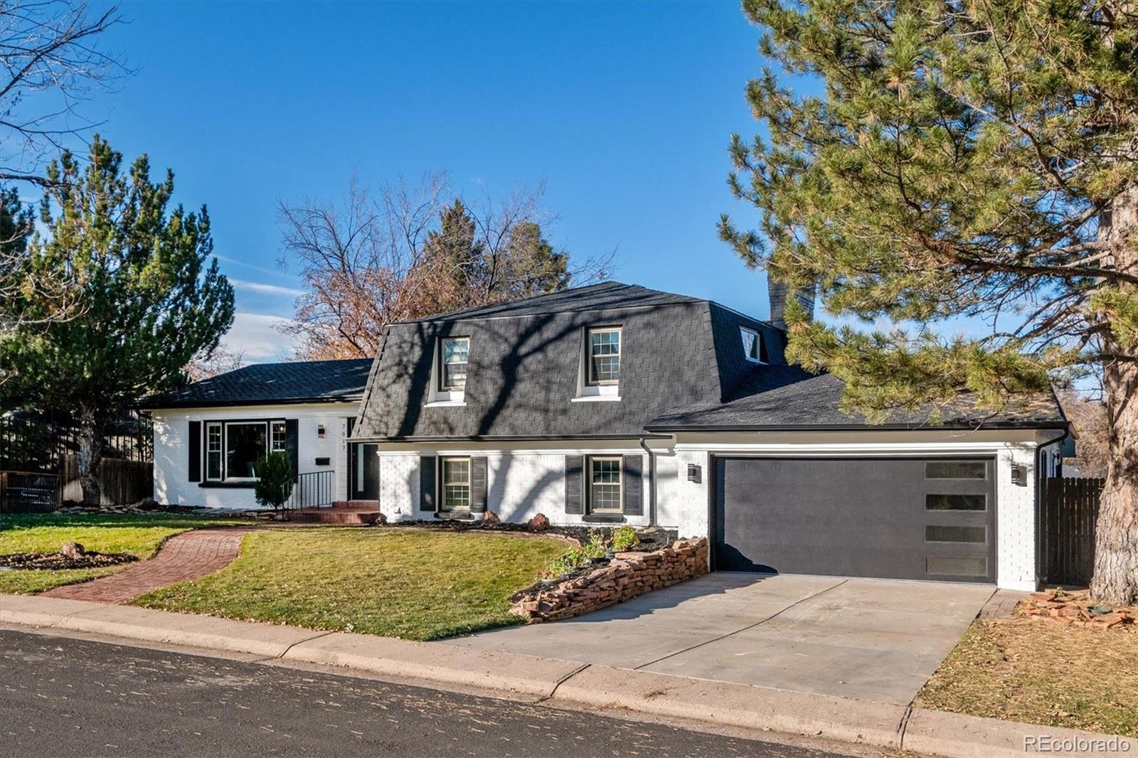 7017 s davies street, Littleton sold home. Closed on 2024-04-03 for $915,000.
