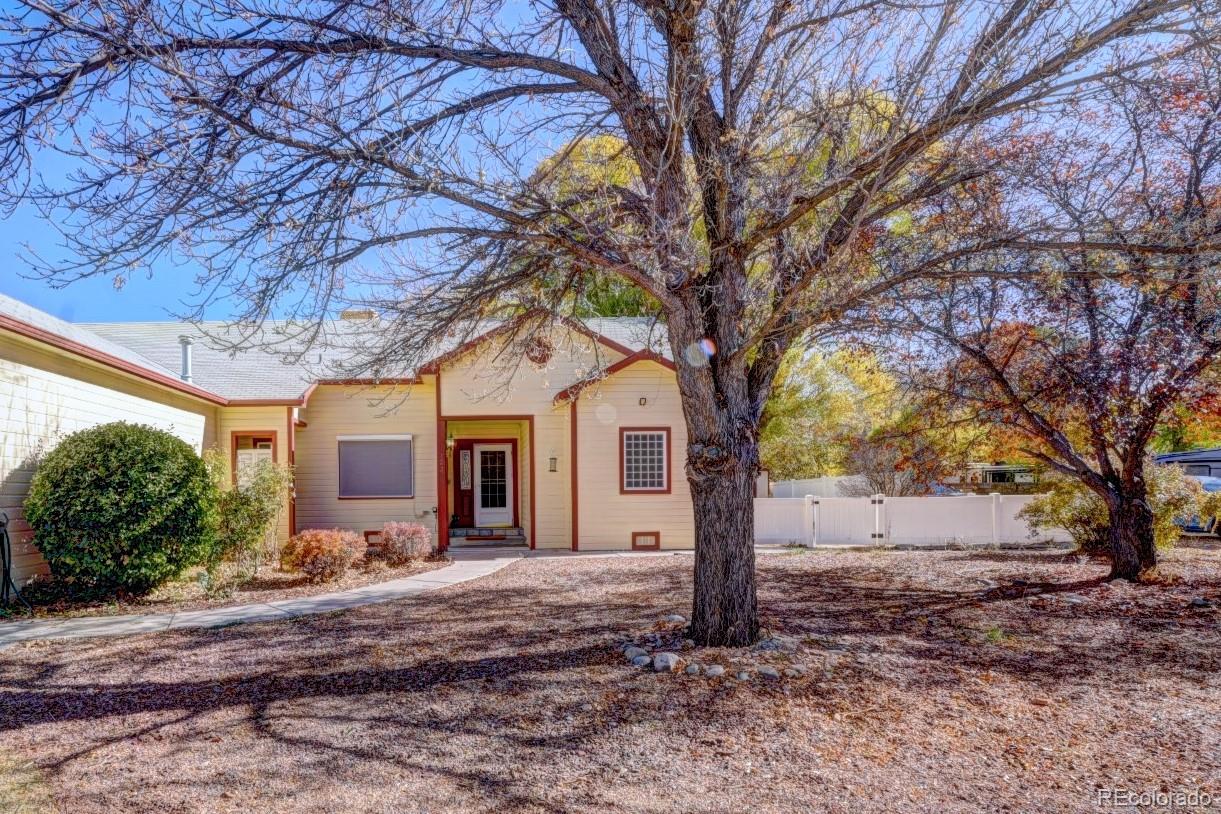 3228 f 1/4 road, Clifton sold home. Closed on 2023-12-13 for $400,000.