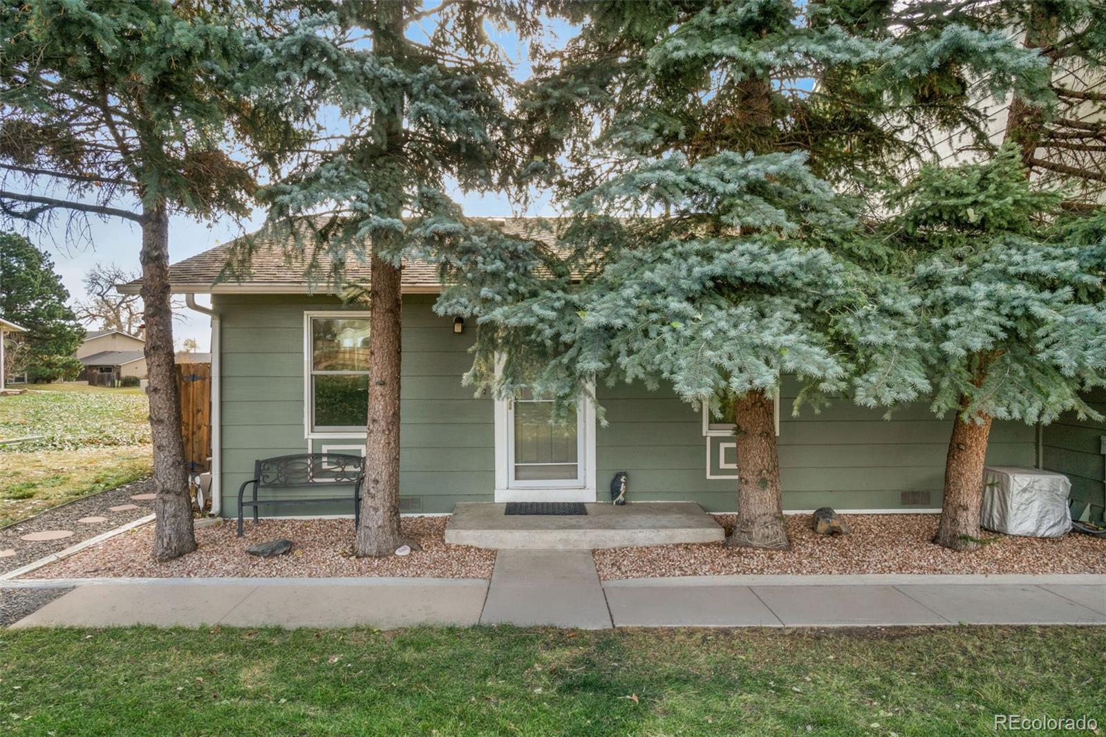 2111  coronado parkway, Denver sold home. Closed on 2023-12-29 for $310,000.