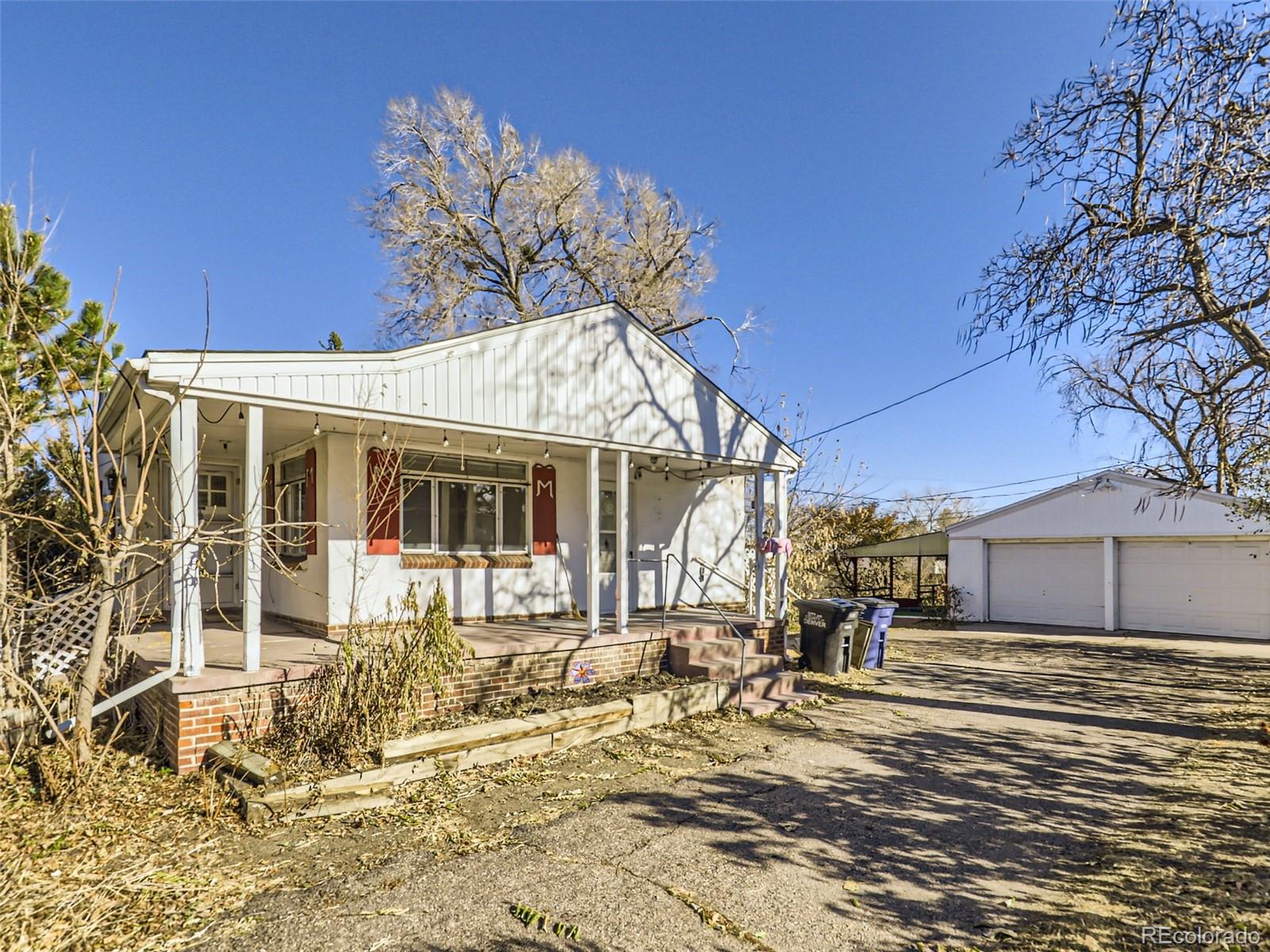 1630 S Holly Street, denver MLS: 7819865 Beds: 3 Baths: 2 Price: $460,000