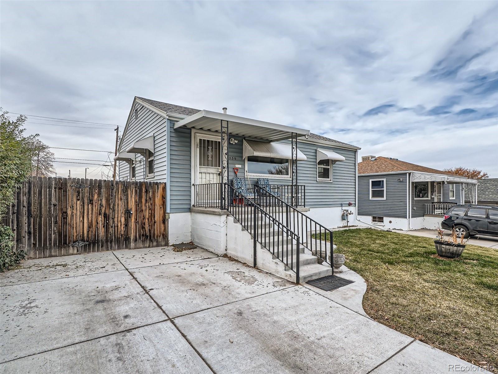 239 s king street, Denver sold home. Closed on 2024-01-18 for $450,000.