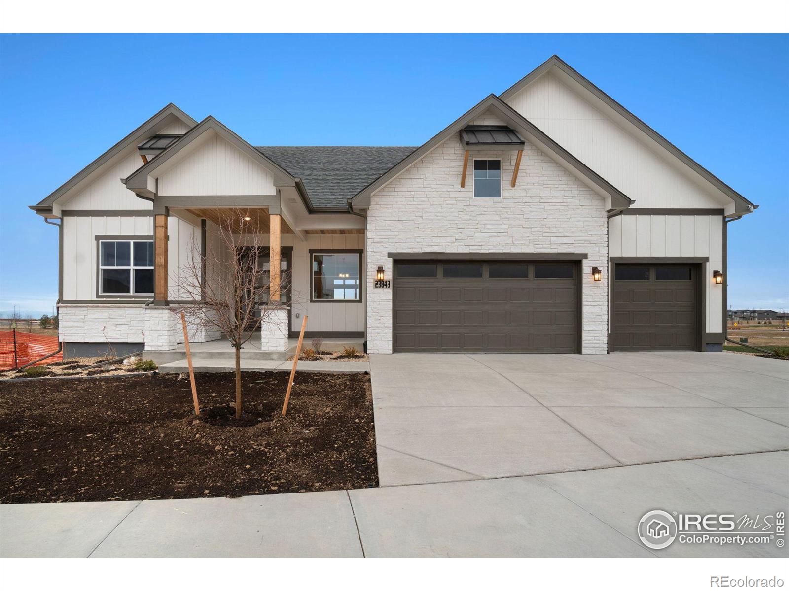 23843 E 36th Place, aurora MLS: 456789999909 Beds: 5 Baths: 4 Price: $1,339,900