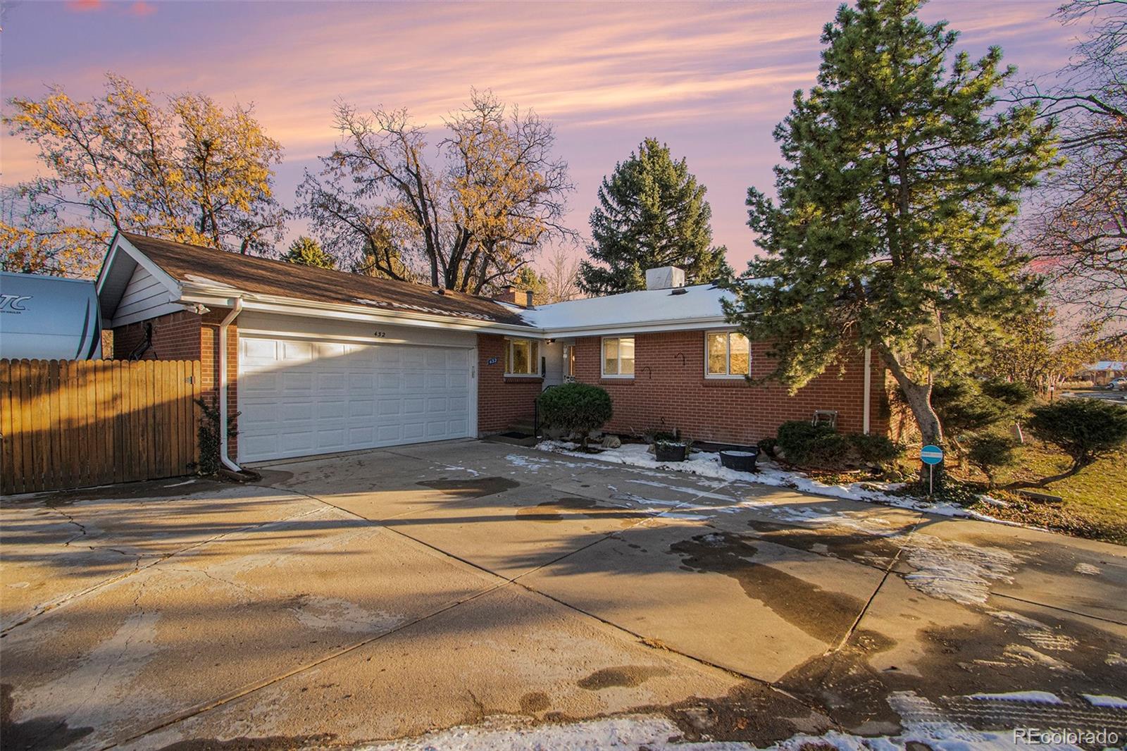 432  lima street, aurora sold home. Closed on 2024-01-12 for $500,000.