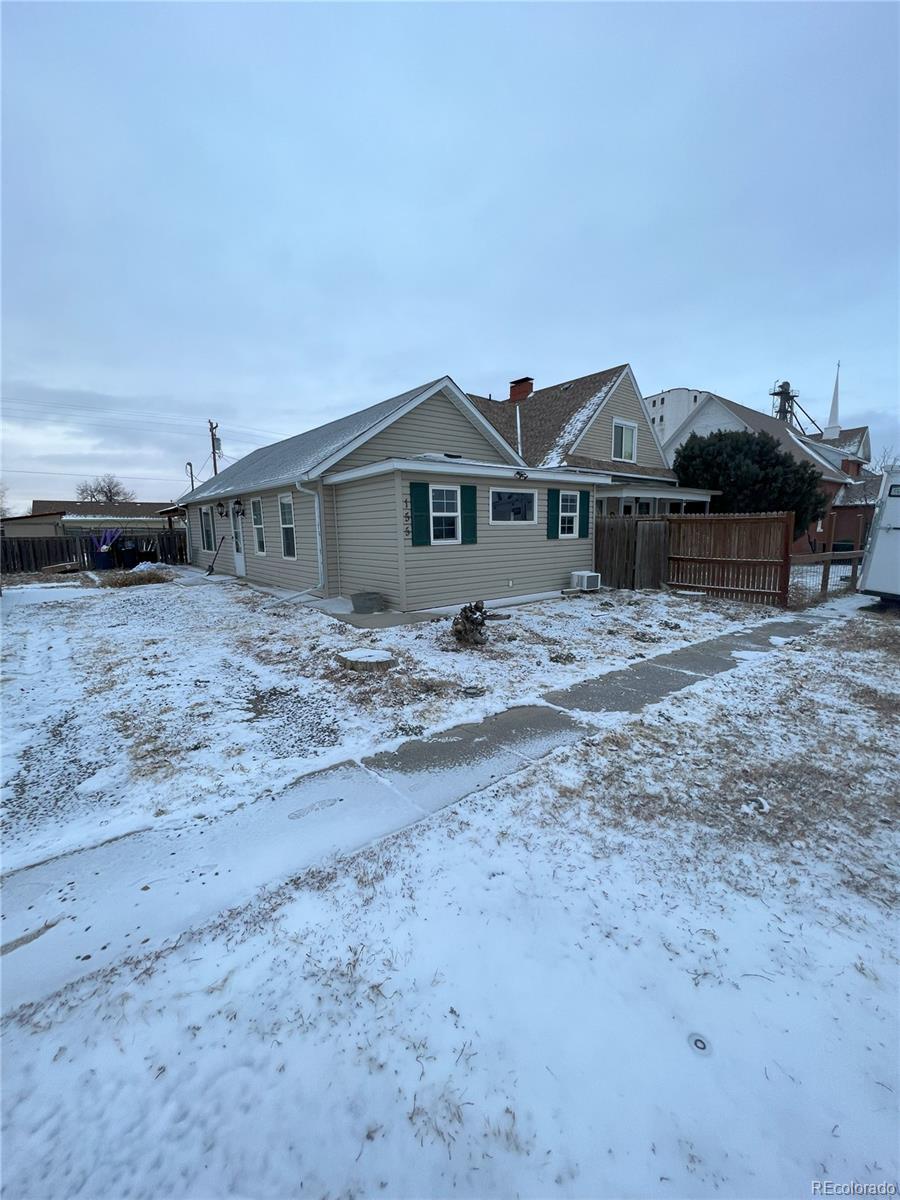 155 S Sherman Street, byers MLS: 9438768 Beds: 1 Baths: 1 Price: $190,000