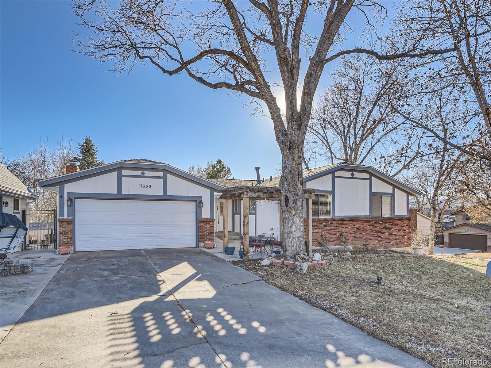 11350 W 71st Place, arvada MLS: 4909289 Beds: 6 Baths: 3 Price: $650,000