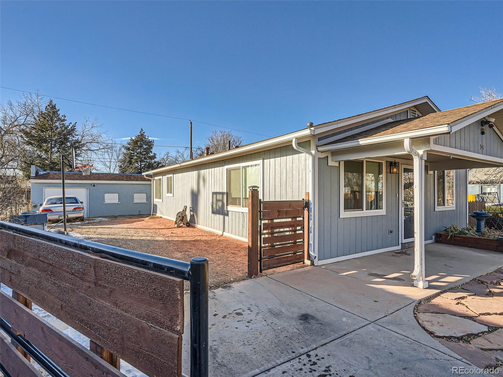 941 s meade street, Denver sold home. Closed on 2024-02-07 for $465,000.
