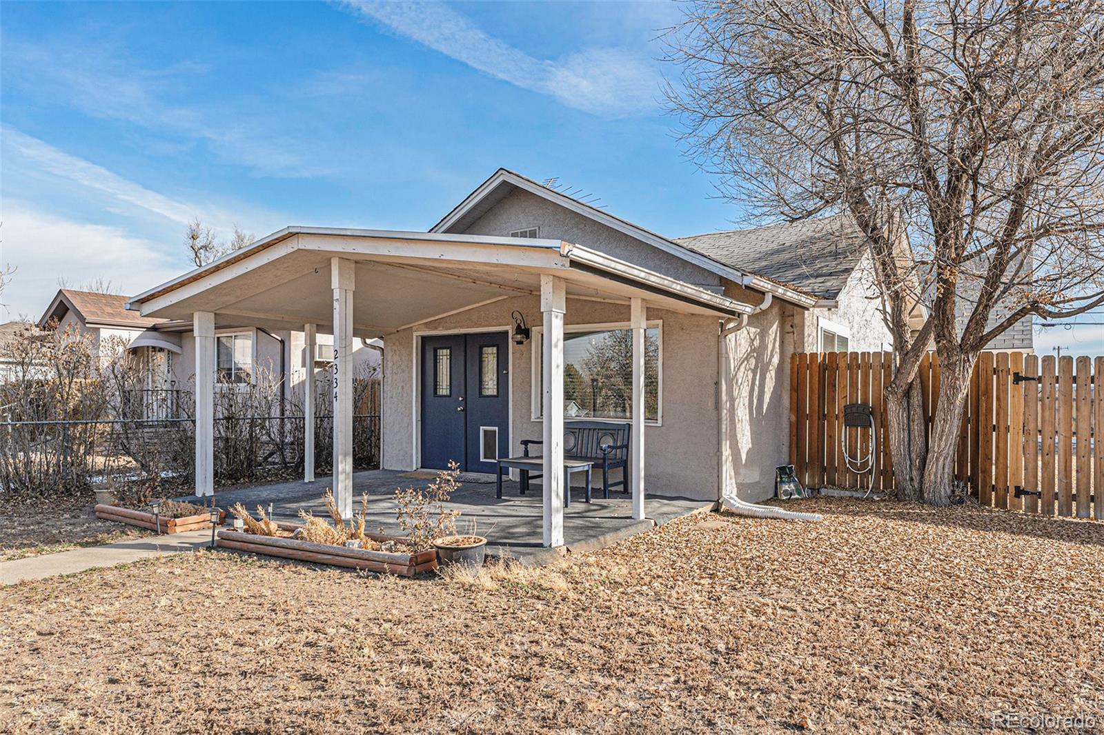 2334 s galapago street, denver sold home. Closed on 2024-03-21 for $435,000.