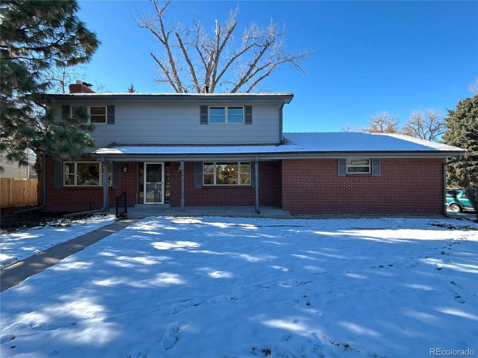 7617 s cedar circle, Littleton sold home. Closed on 2024-03-15 for $710,000.