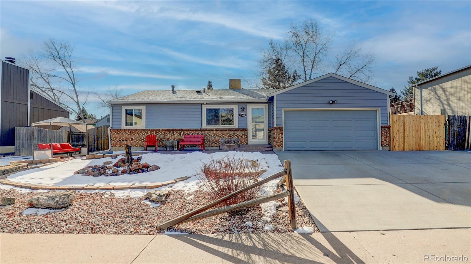 9340 w canyon place, littleton sold home. Closed on 2024-04-05 for $590,000.
