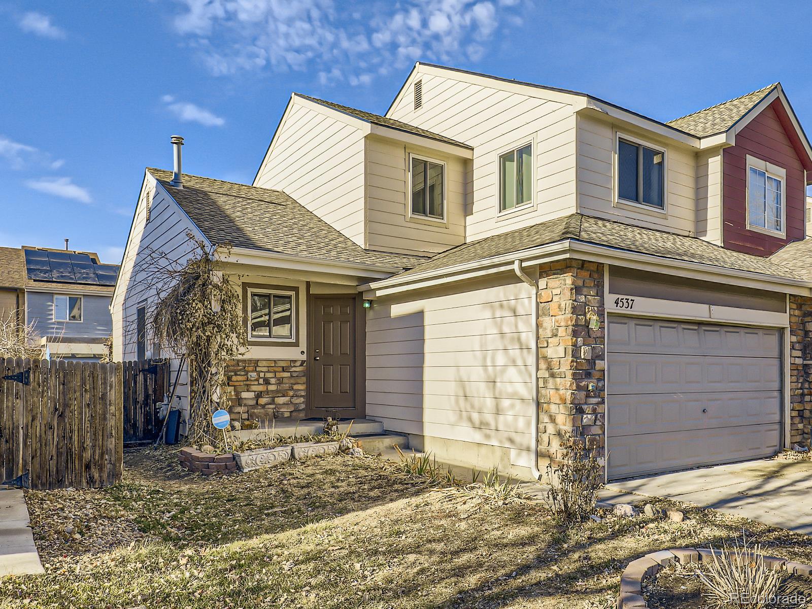 4537  cornish way, denver sold home. Closed on 2024-01-17 for $420,200.