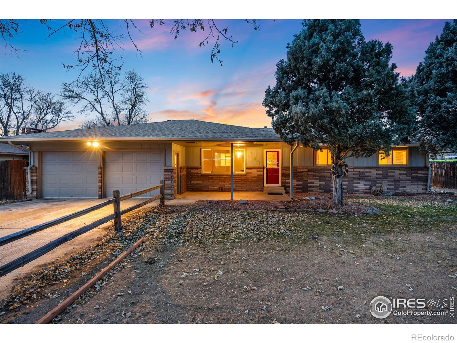 717  Greenbriar Drive, fort collins MLS: 4567891000621 Beds: 3 Baths: 2 Price: $529,900