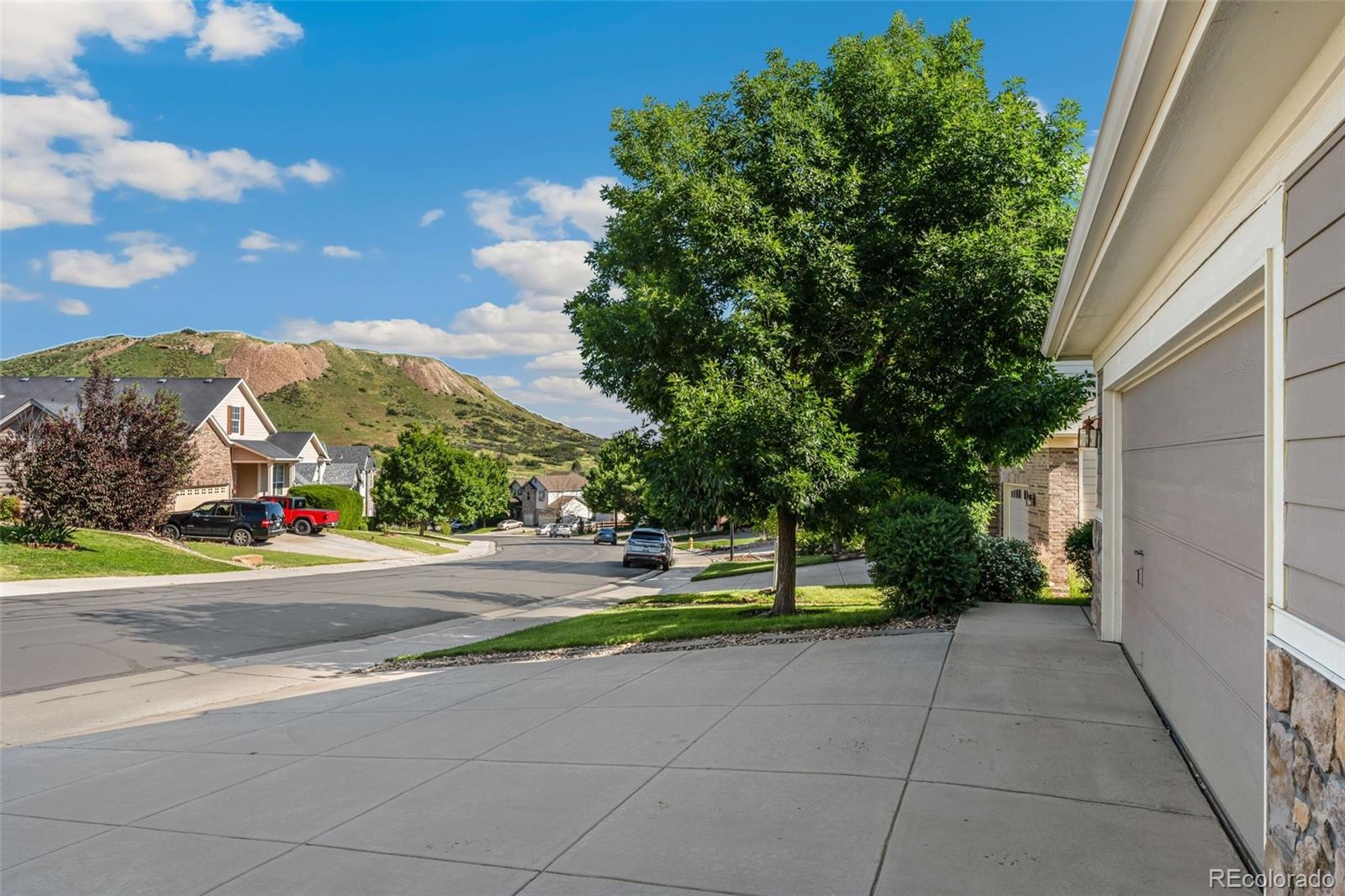 1695  granger circle, Castle Rock sold home. Closed on 2024-02-01 for $635,000.