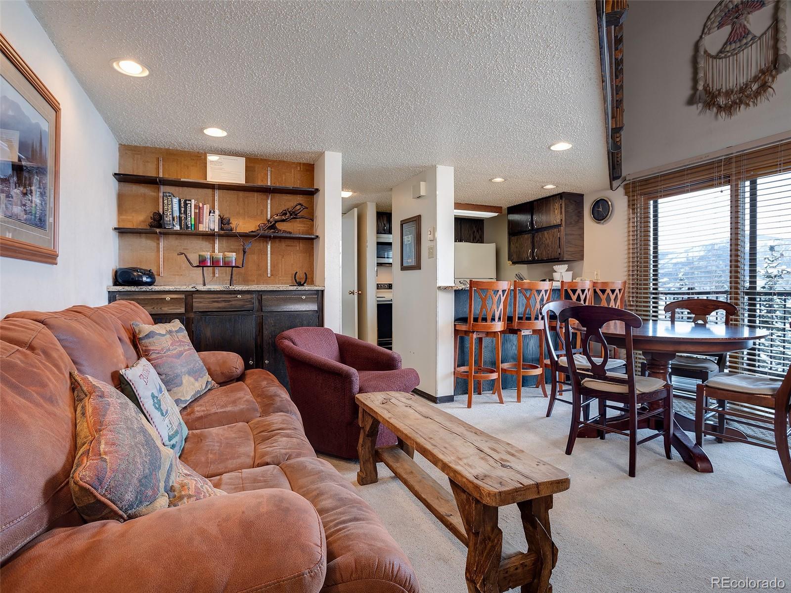 1945  cornice drive, Steamboat Springs sold home. Closed on 2024-03-14 for $685,000.