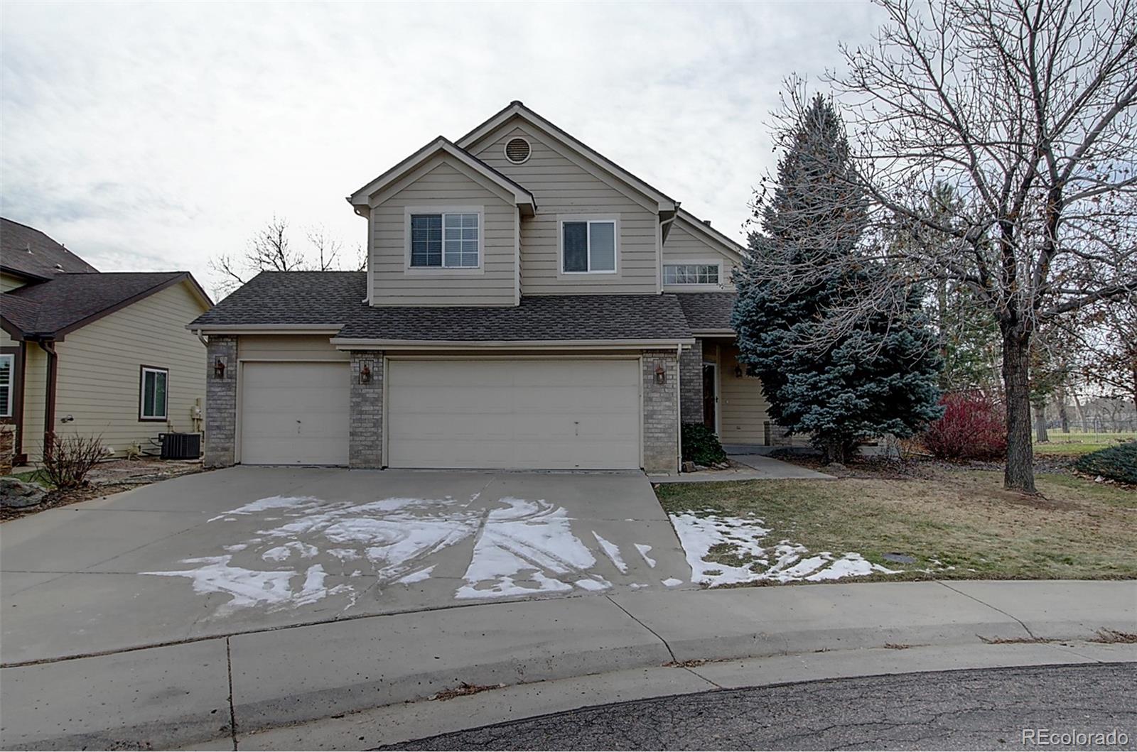 6944  Nile Court, arvada MLS: 6055971 Beds: 5 Baths: 4 Price: $839,900