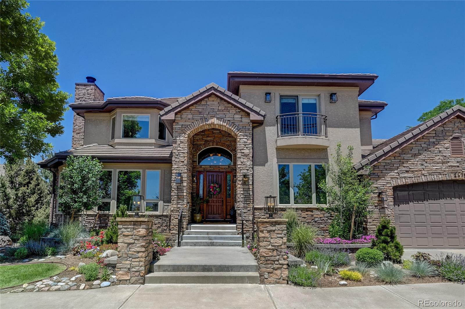 2471 w peakview court, Littleton sold home. Closed on 2024-02-29 for $1,972,800.