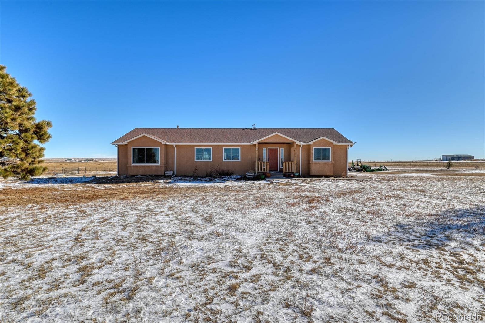 2365  awesome , Yoder sold home. Closed on 2024-04-19 for $520,000.