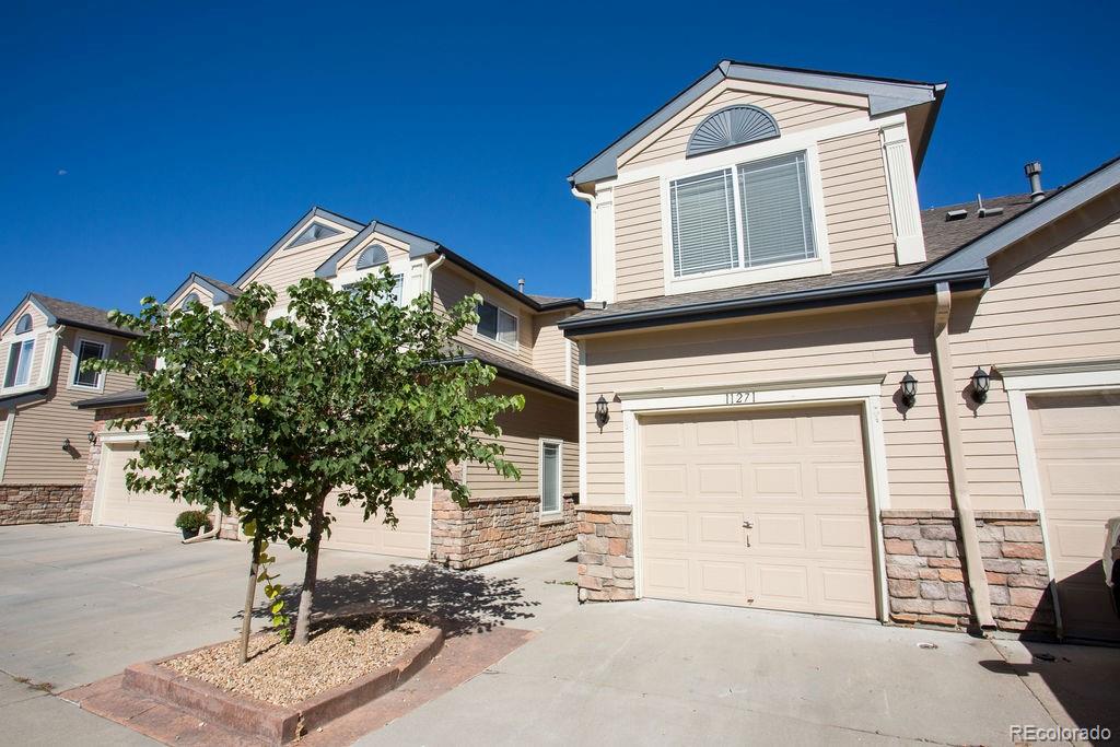 11271 W Quincy Place , Littleton  MLS: 7587057 Beds: 3 Baths: 3 Price: $489,000