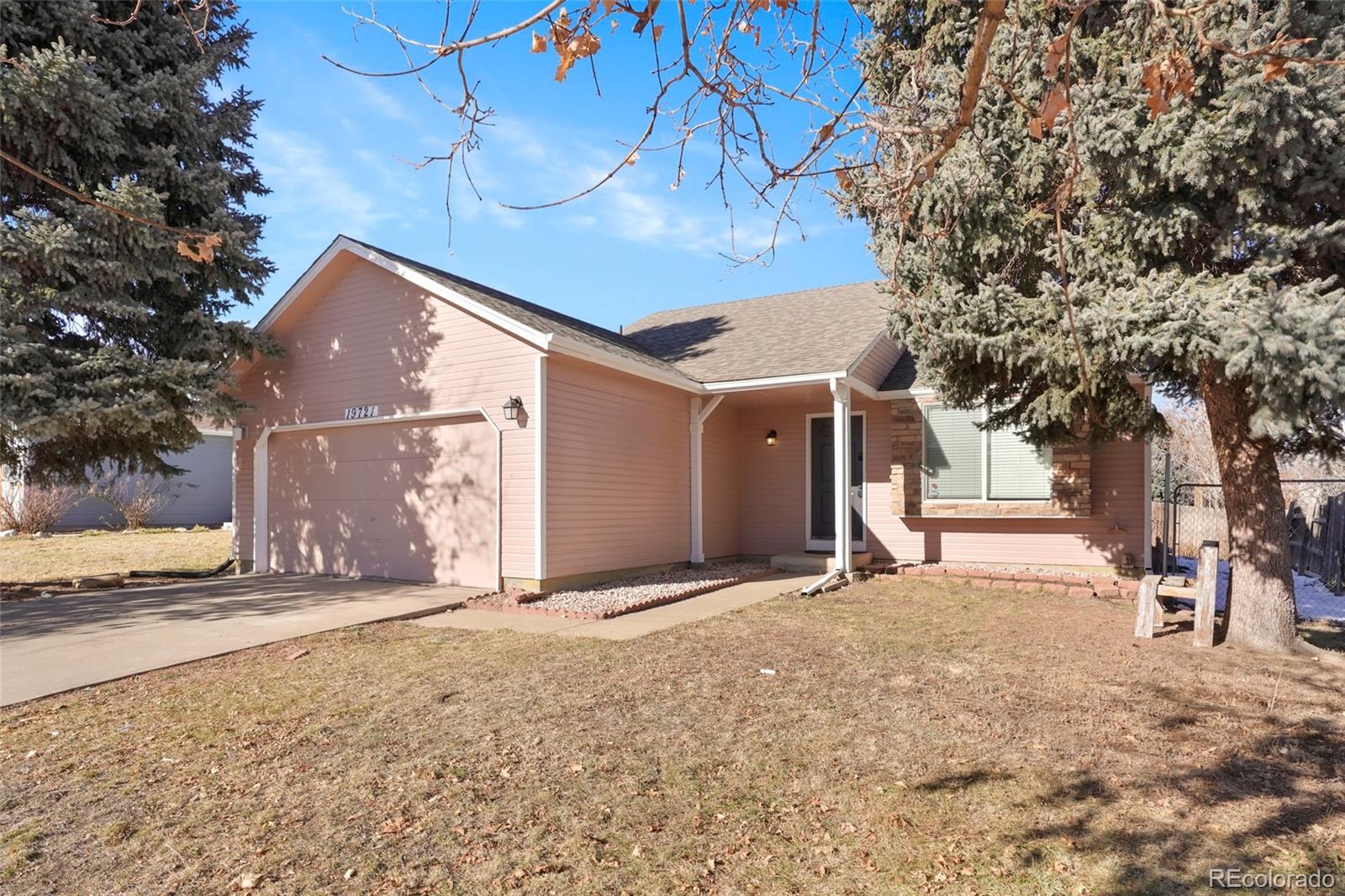 19721 e bails place, aurora sold home. Closed on 2024-02-15 for $430,000.