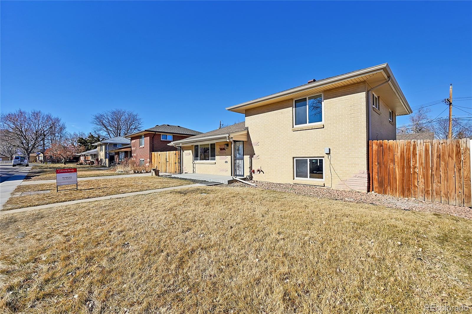 6729  54 avenue, Arvada sold home. Closed on 2024-03-01 for $579,000.