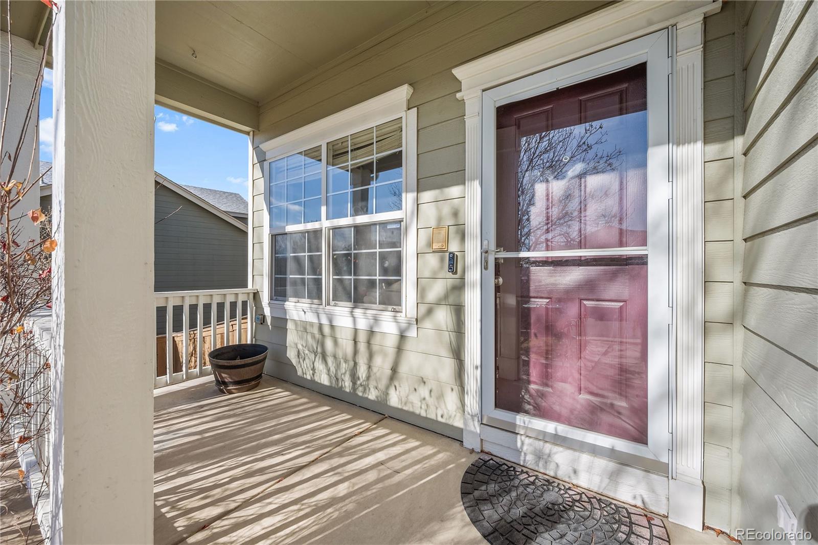 1201  riddlewood road, Highlands Ranch sold home. Closed on 2024-02-26 for $662,500.