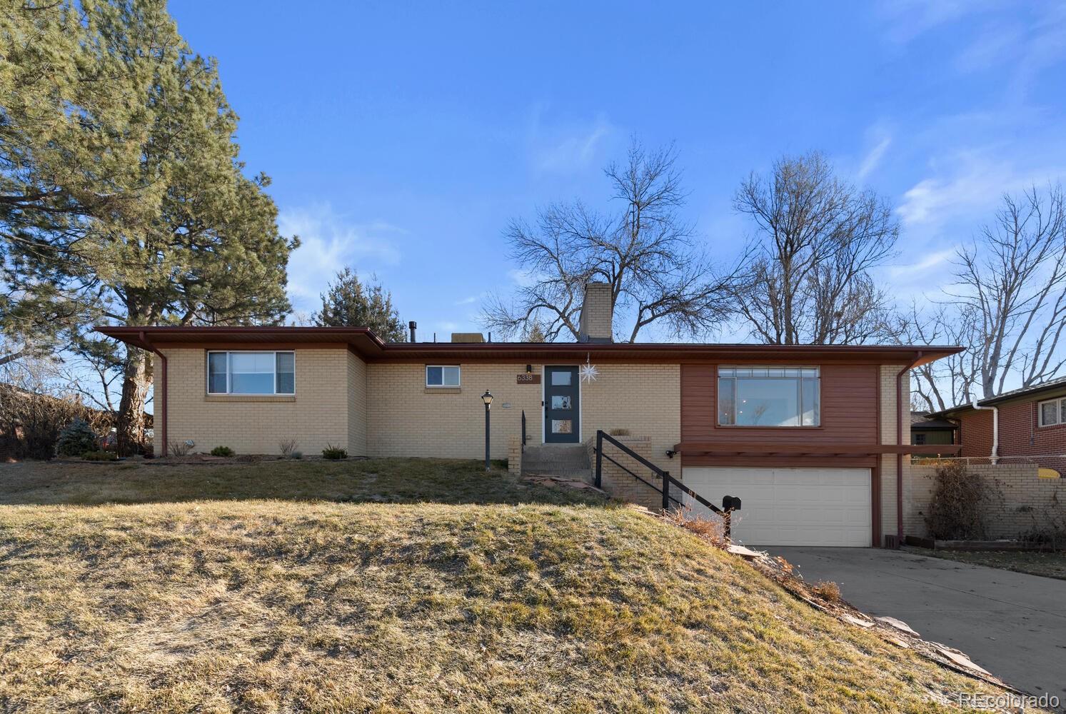 6338 s acoma street, Littleton sold home. Closed on 2024-02-06 for $760,000.