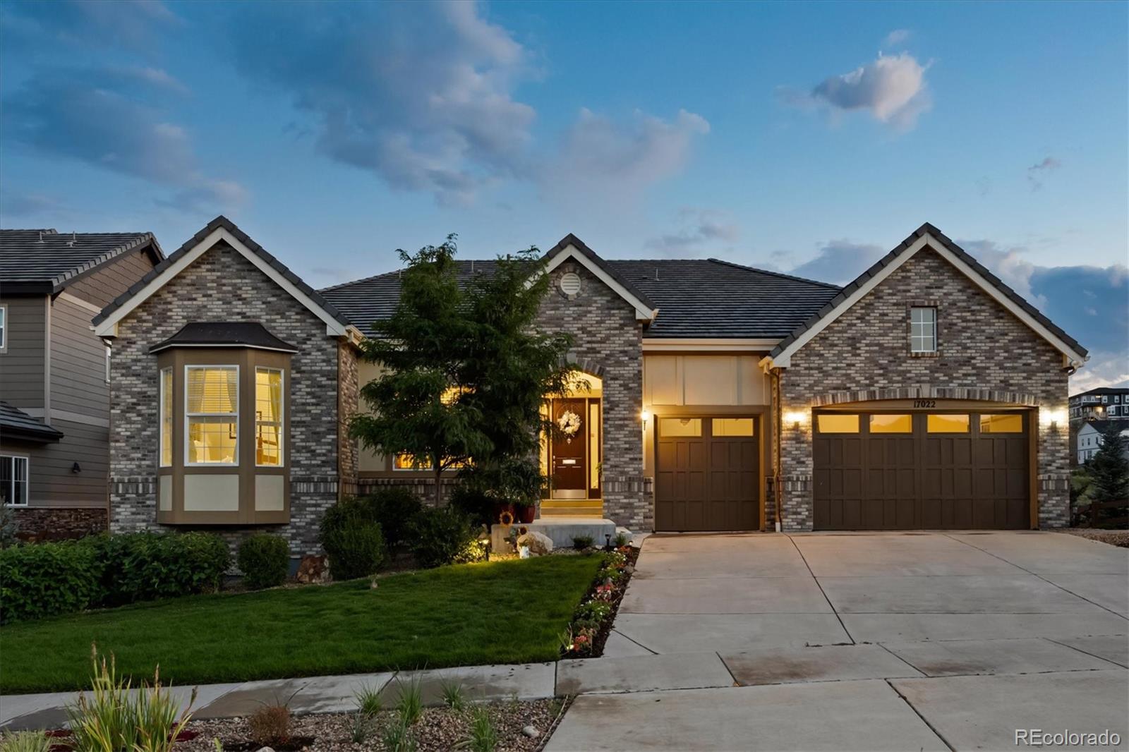 17022 W 94th Place, arvada MLS: 9455922 Beds: 5 Baths: 4 Price: $1,325,000