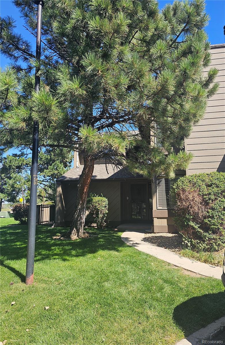 10772 W Florida Avenue, denver MLS: 9706742 Beds: 3 Baths: 3 Price: $475,000