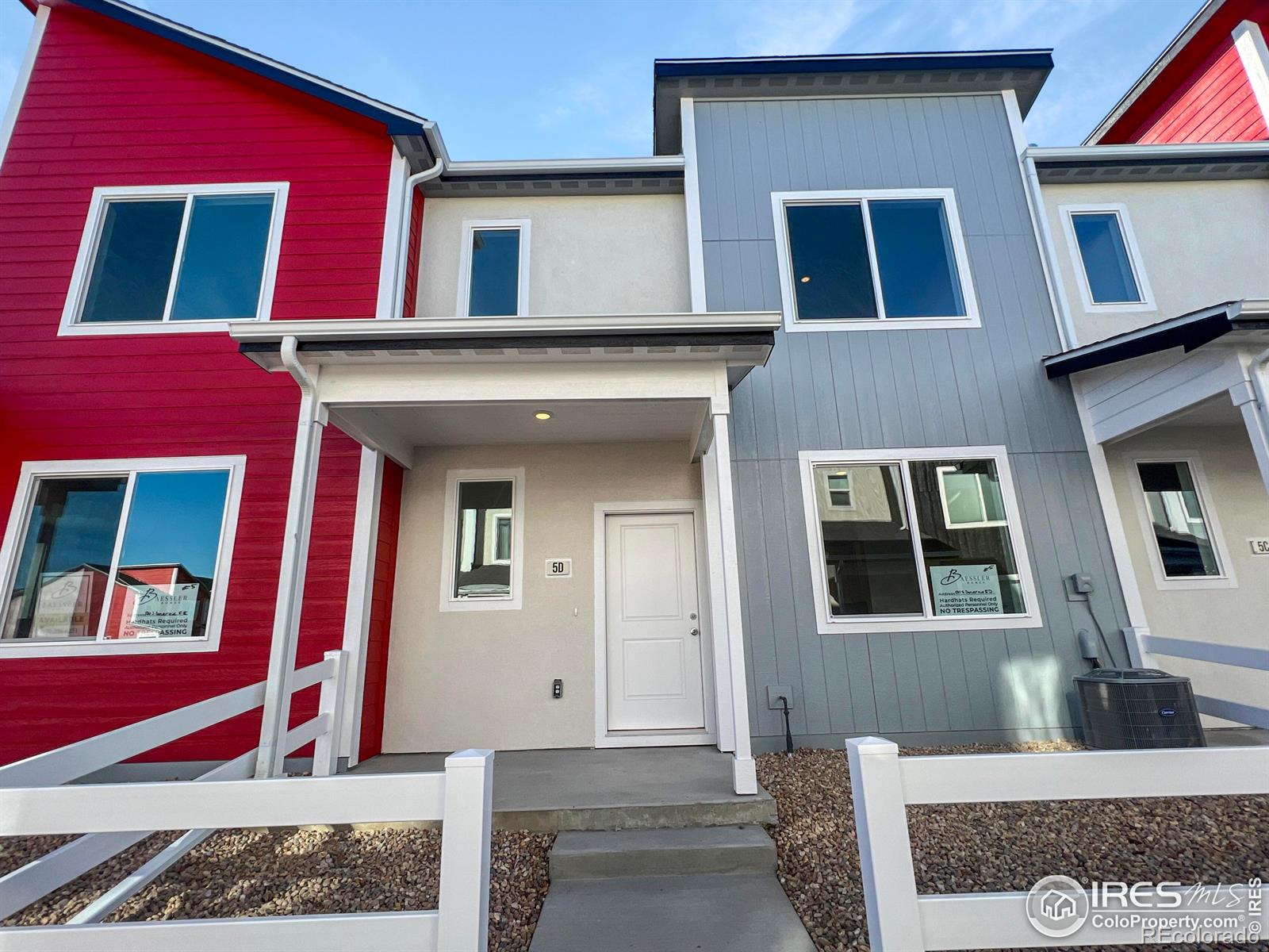 500 S Denver Avenue, fort lupton MLS: 4567891001307 Beds: 2 Baths: 3 Price: $351,300