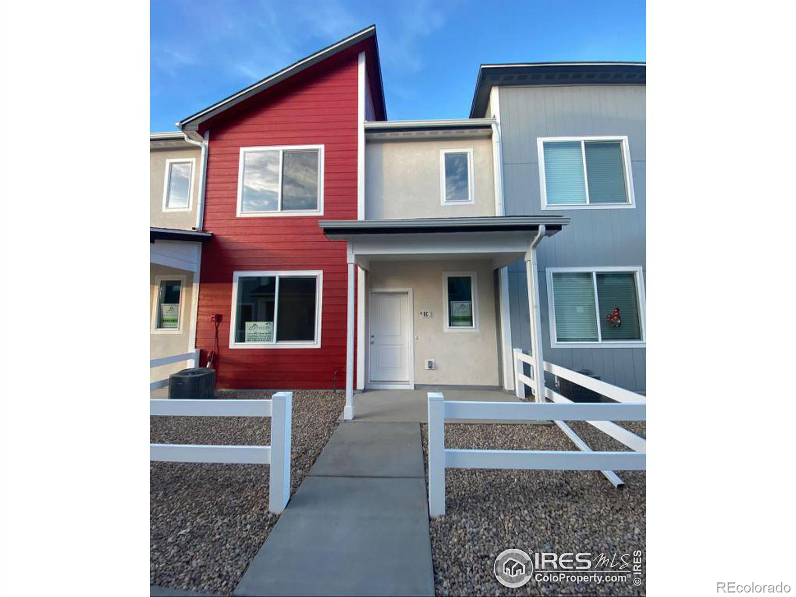 500 S Denver Avenue, fort lupton MLS: 4567891001312 Beds: 2 Baths: 3 Price: $351,300