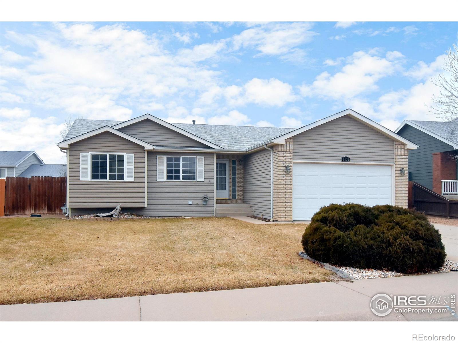 3177  51st Avenue, greeley MLS: 4567891001360 Beds: 4 Baths: 3 Price: $447,000