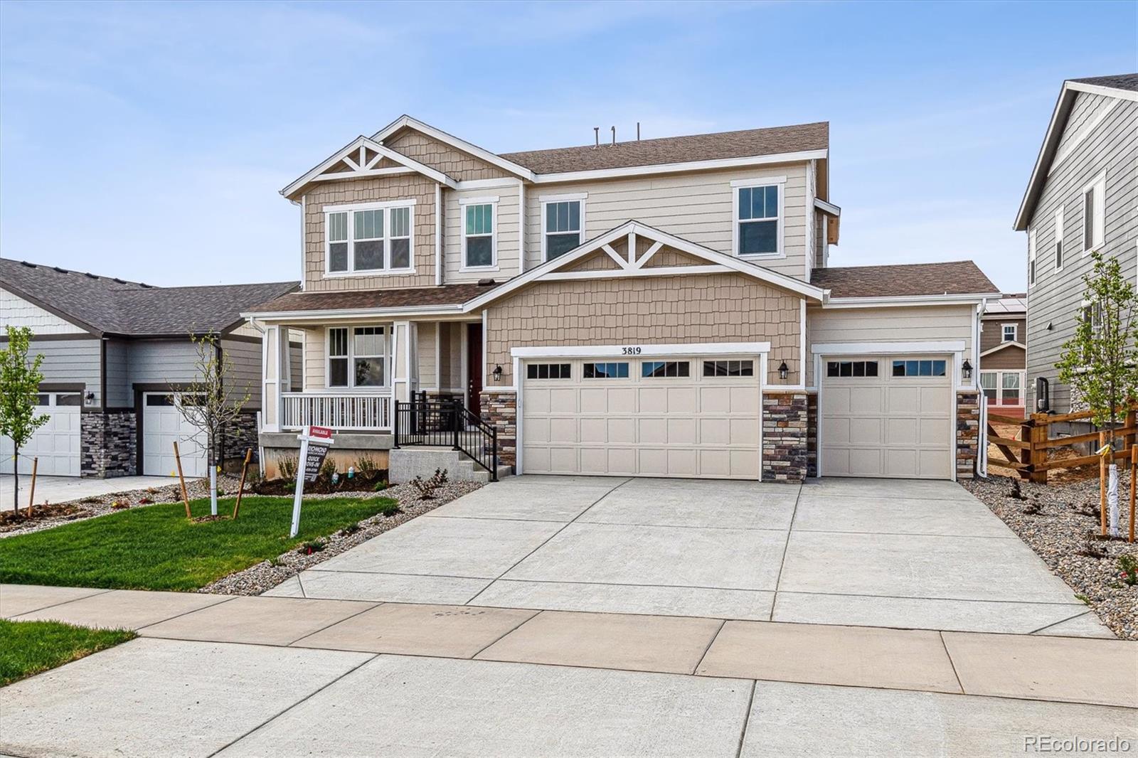 3819 N Gold Bug Street, aurora MLS: 2315769 Beds: 5 Baths: 4 Price: $724,950