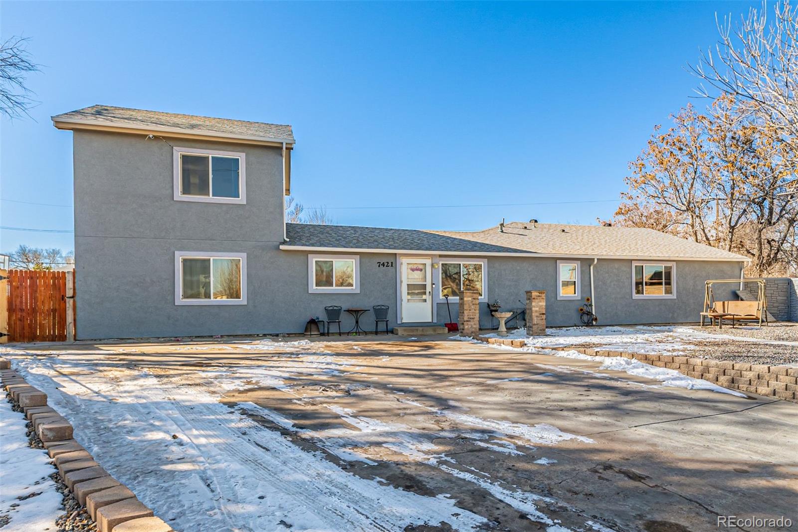 7421  garden lane, commerce city sold home. Closed on 2024-02-28 for $515,000.