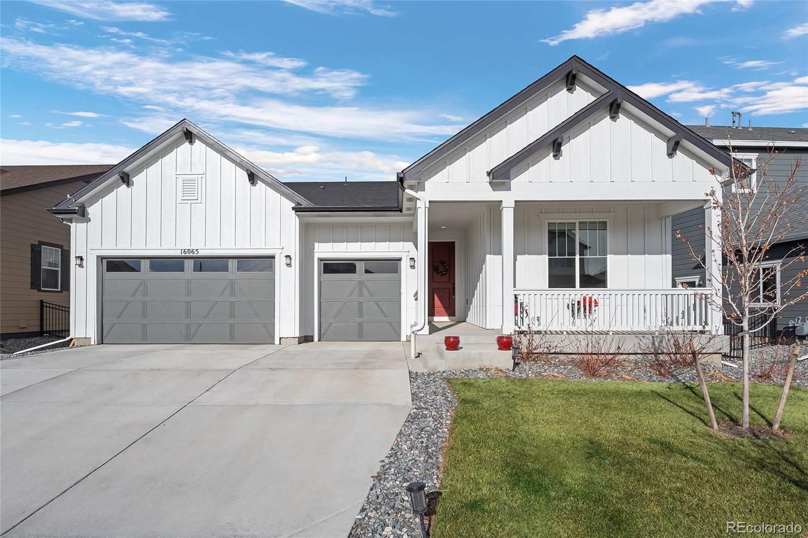 16065 E 109th Place, commerce city MLS: 2715763 Beds: 5 Baths: 5 Price: $905,000