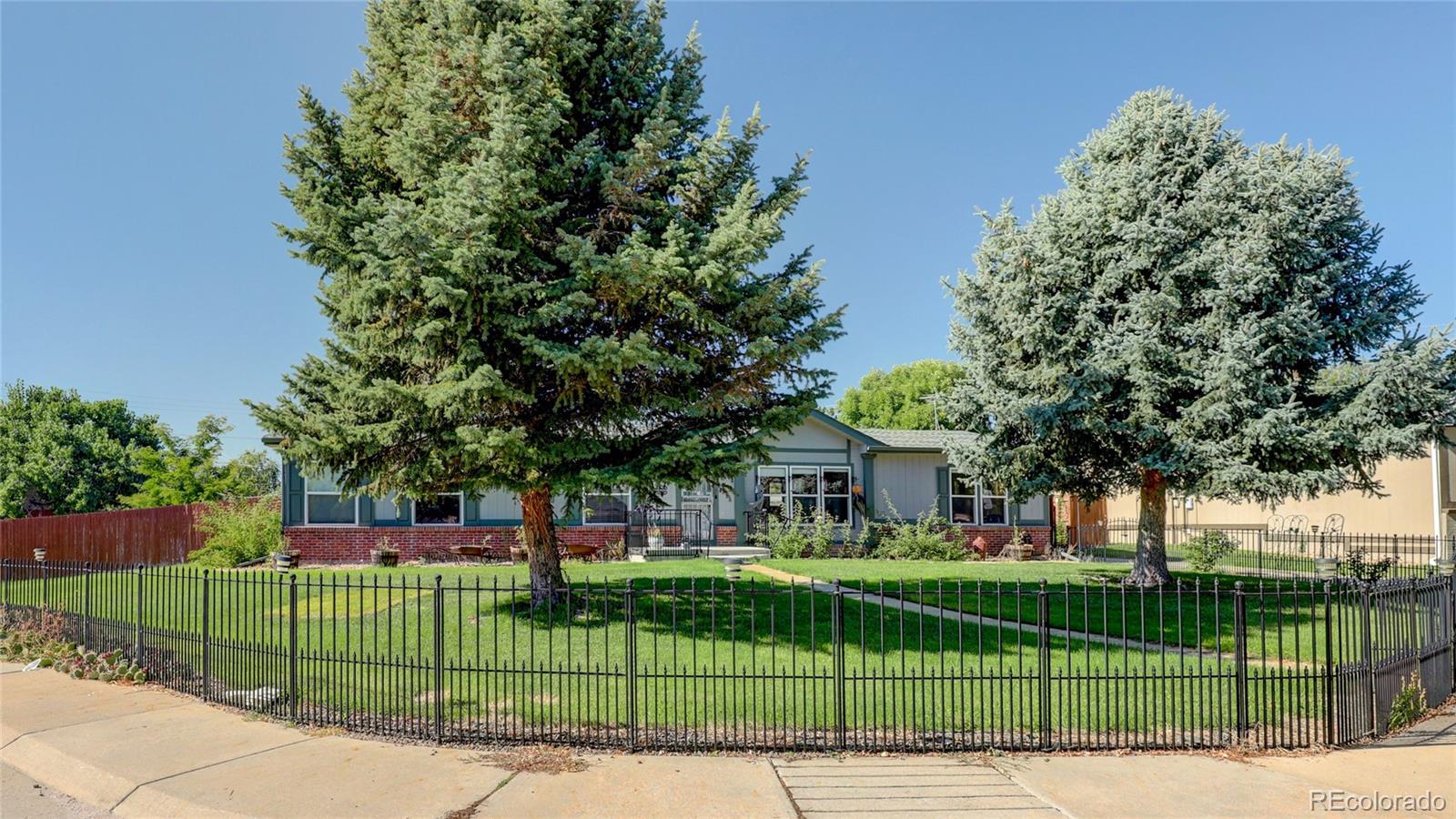 1520 w 78th circle, denver sold home. Closed on 2024-04-16 for $515,000.