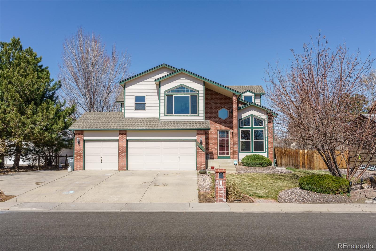 9079 W 65th Place, arvada MLS: 7168462 Beds: 5 Baths: 4 Price: $749,950