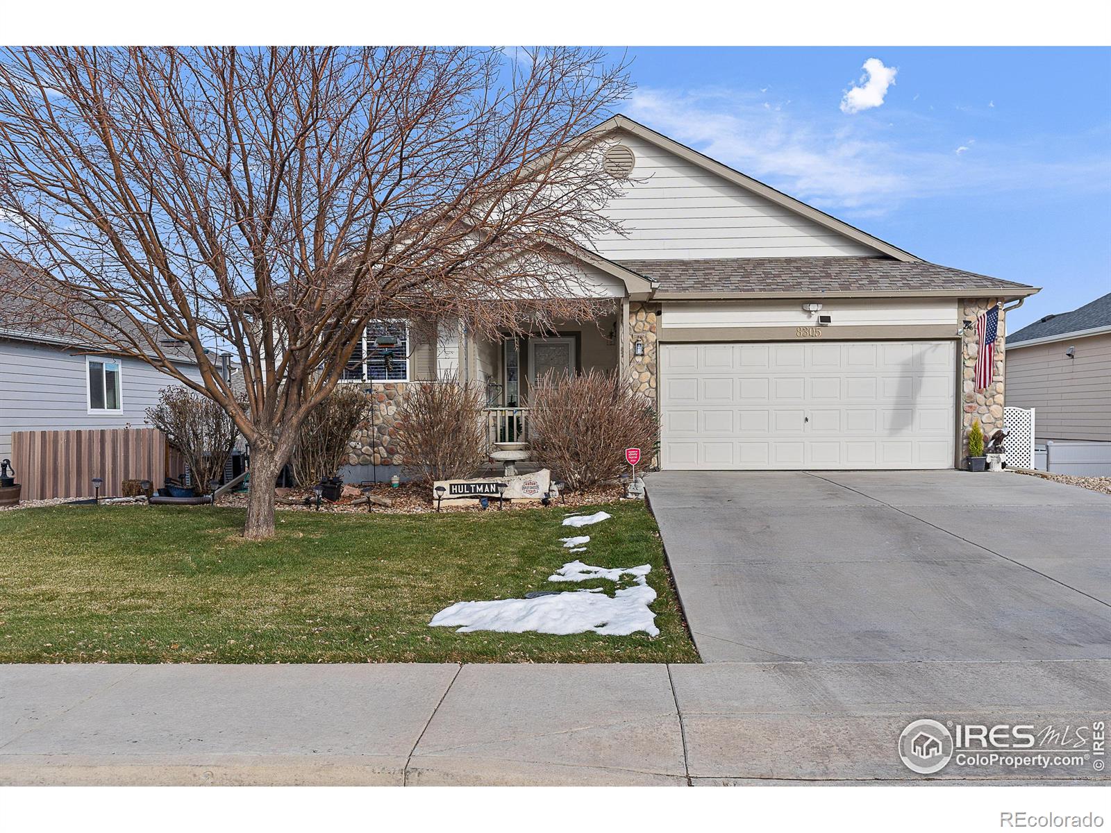 8305  18th St Rd, greeley MLS: 4567891001640 Beds: 2 Baths: 2 Price: $430,000