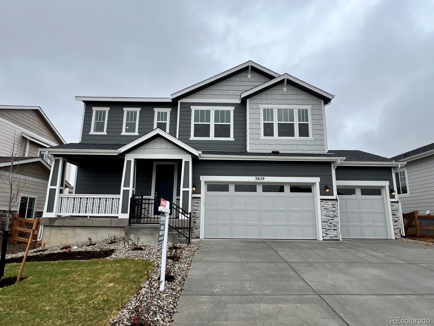 3829 N Gold Bug Street, aurora MLS: 5403773 Beds: 4 Baths: 4 Price: $689,950