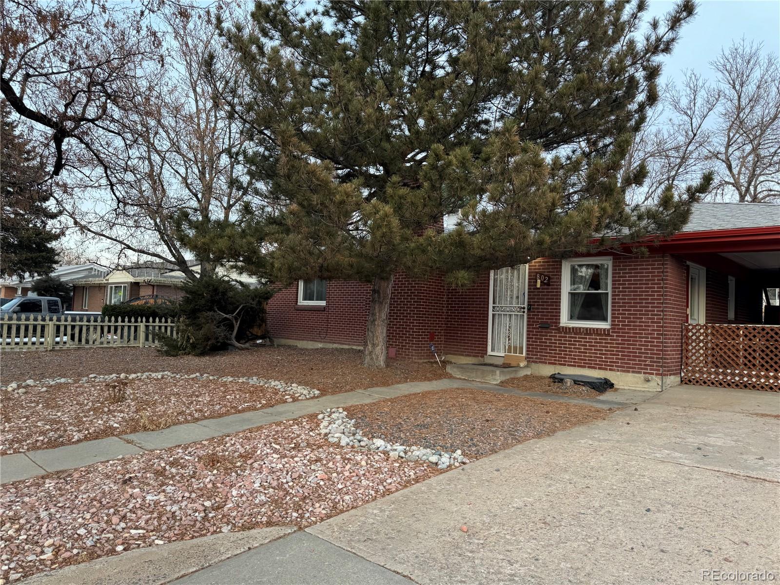 802  havana street, aurora sold home. Closed on 2024-02-20 for $377,500.
