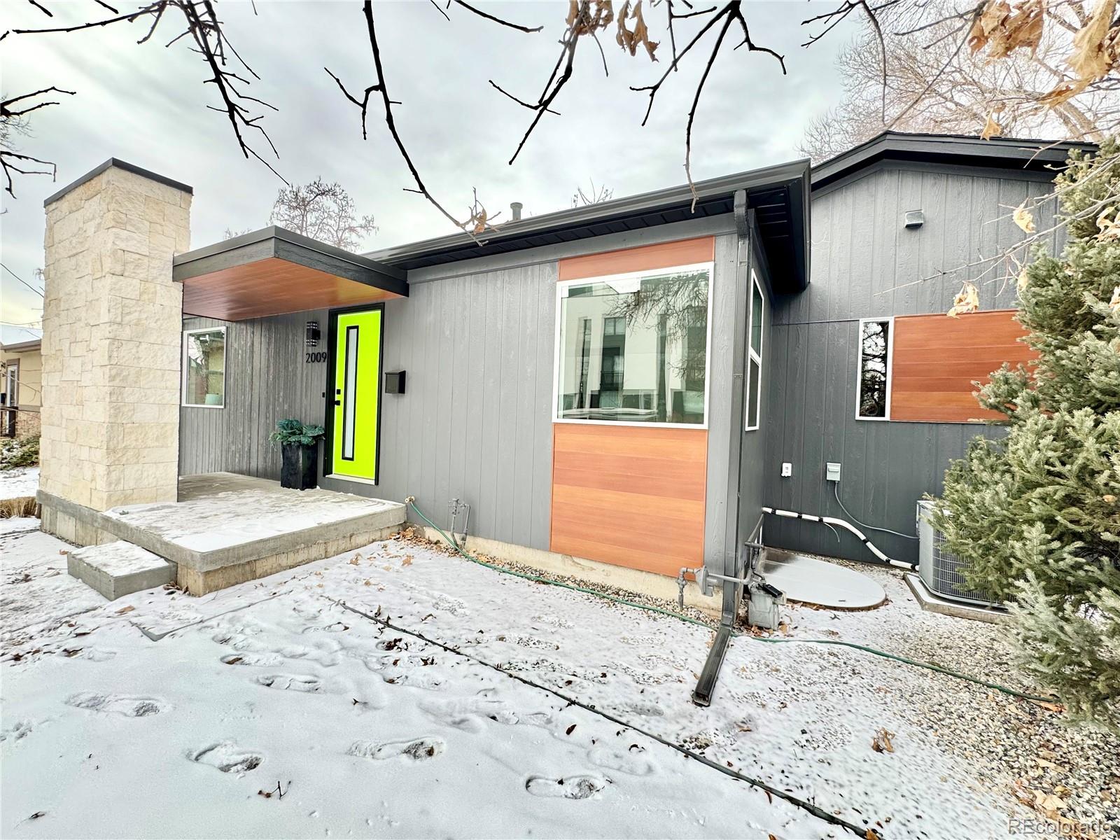 2009 s downing street, denver sold home. Closed on 2024-04-26 for $875,000.