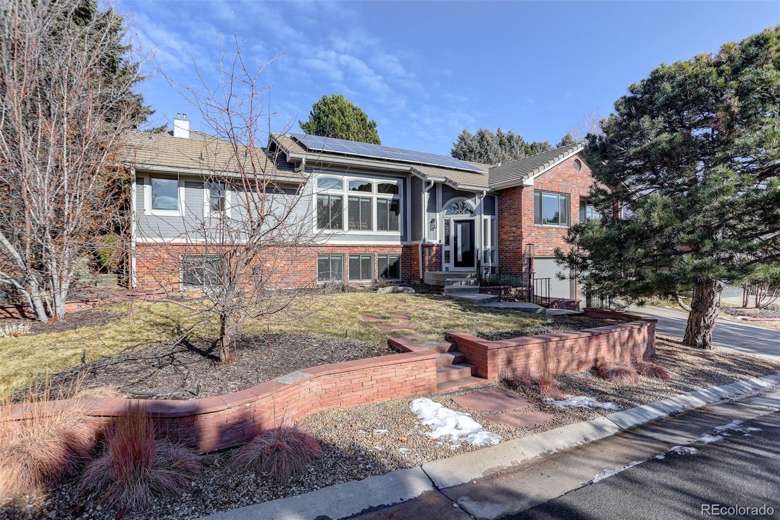 13815 W 58th Drive, arvada MLS: 8400524 Beds: 4 Baths: 3 Price: $1,050,000