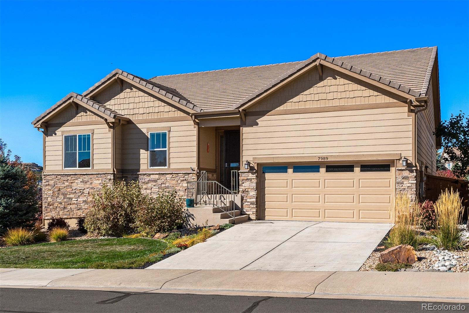 7989  grady circle, castle rock sold home. Closed on 2024-04-30 for $780,000.