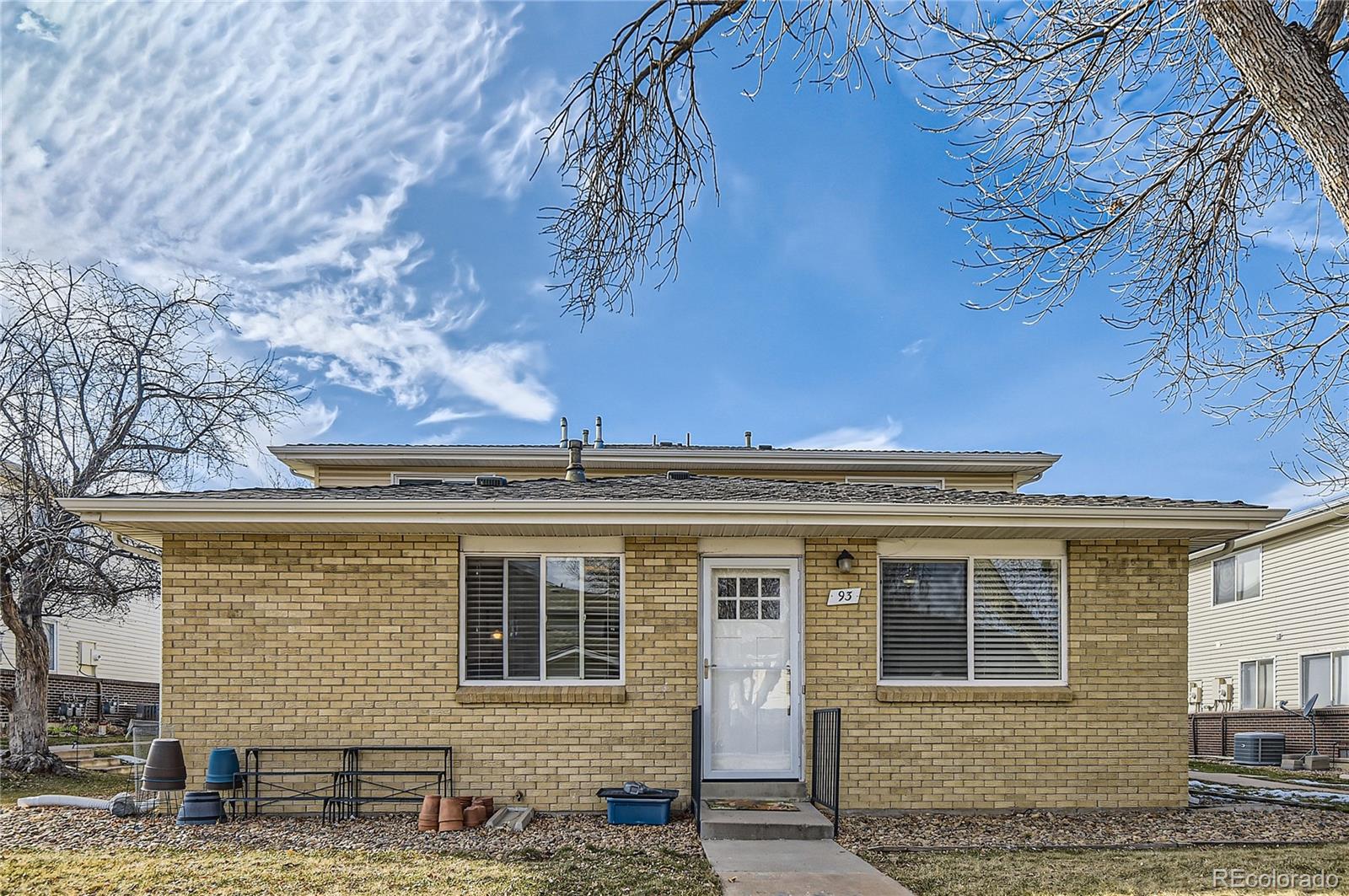 9105 E Lehigh Avenue, denver MLS: 3819911 Beds: 2 Baths: 1 Price: $315,000