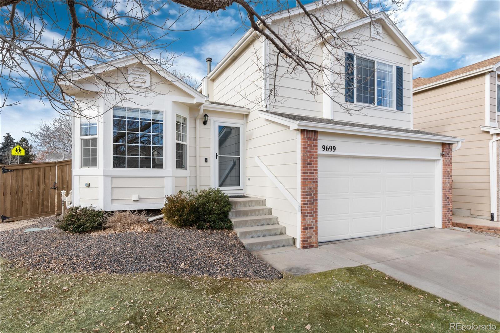 9699  Autumnwood Place, highlands ranch MLS: 3623323 Beds: 3 Baths: 2 Price: $585,000