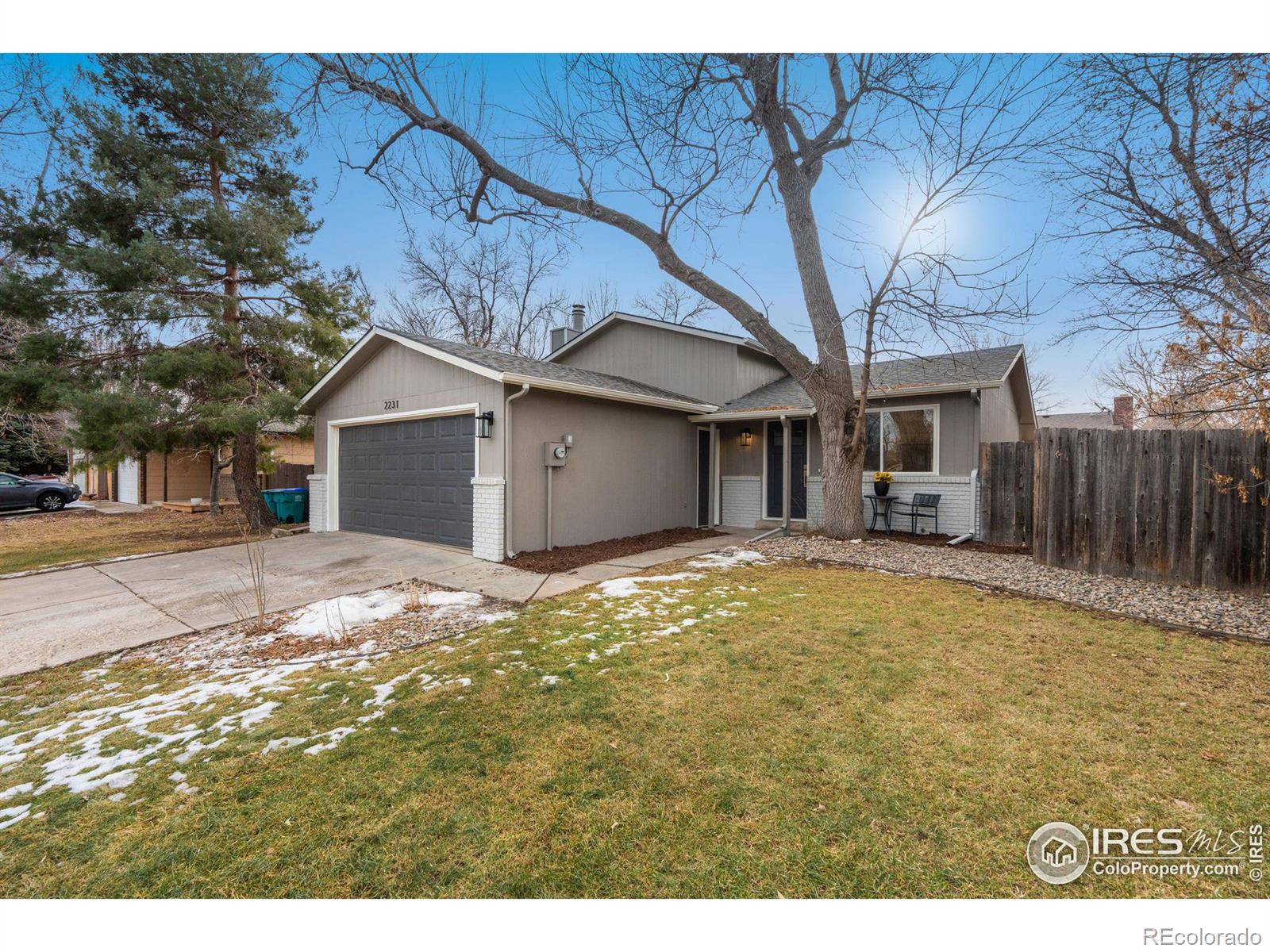 2231  Ayrshire Drive, fort collins MLS: 4567891002171 Beds: 3 Baths: 2 Price: $549,000